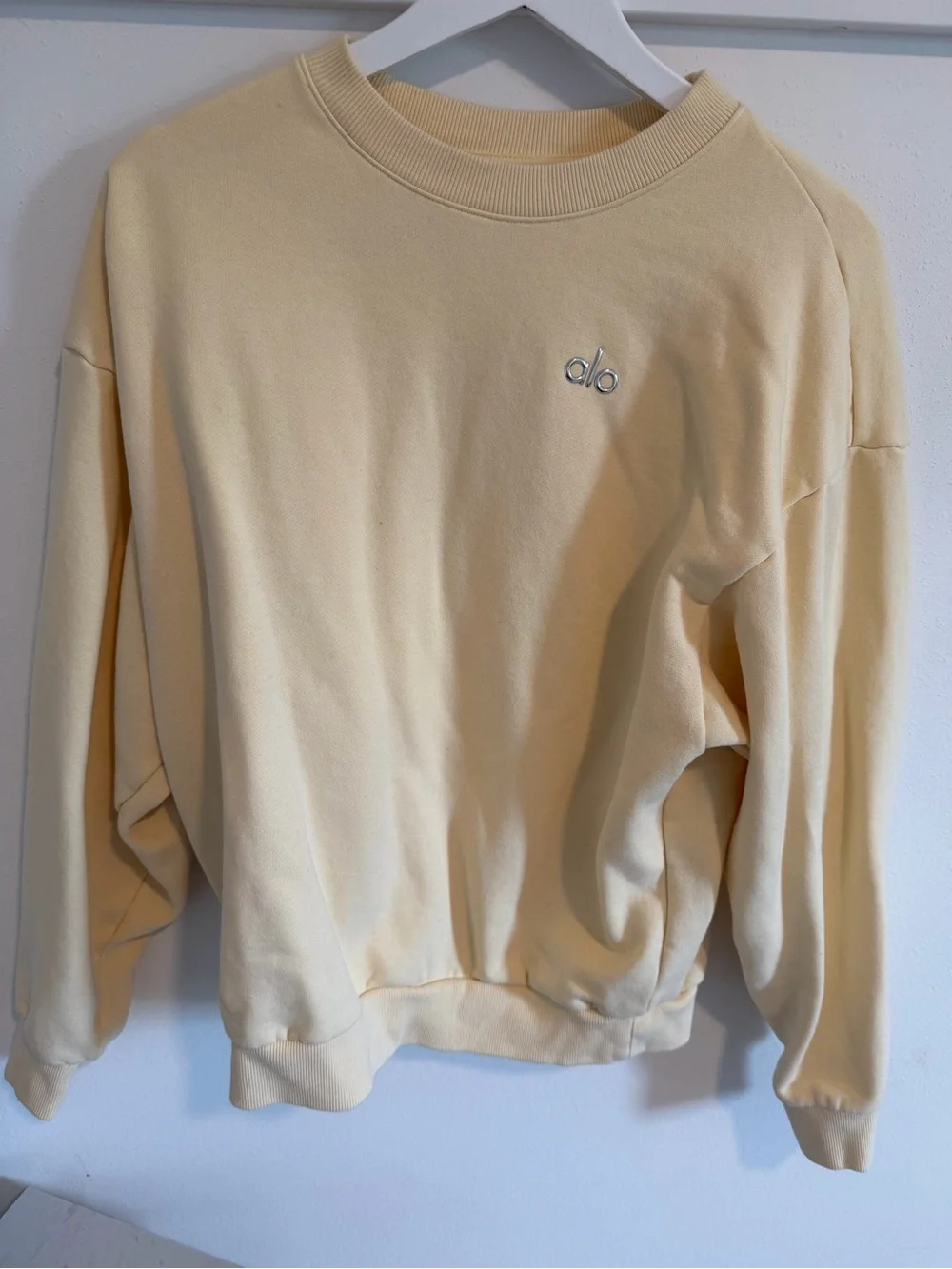 ALO Yoga Pale Yellow Crewneck Sweatshirt
